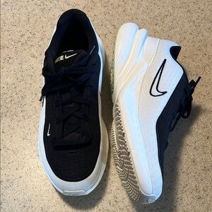 Nike Shoes, NWOT